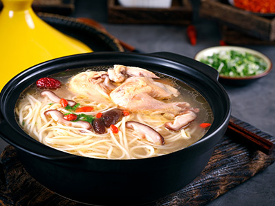 半只鸡汤面